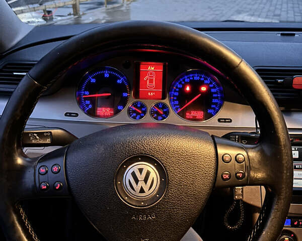 Синій Фольксваген Пассат, об'ємом двигуна 1.97 л та пробігом 306 тис. км за 5000 $, фото 12 на Automoto.ua