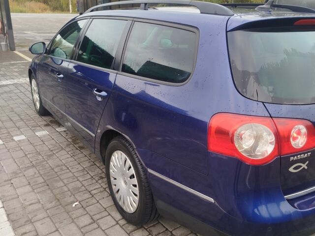 Синій Фольксваген Пассат, об'ємом двигуна 1.9 л та пробігом 340 тис. км за 2700 $, фото 8 на Automoto.ua