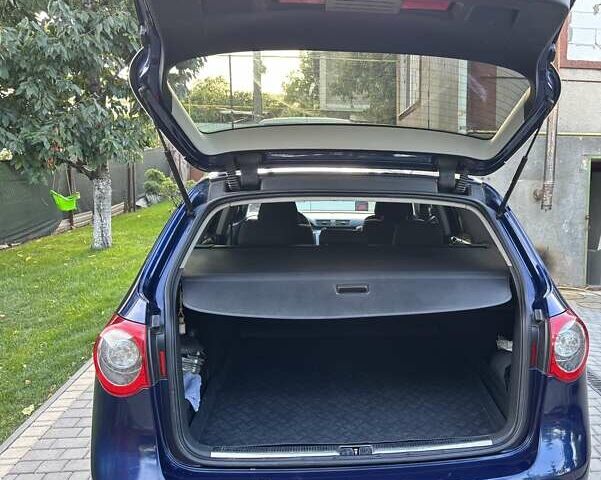 Синий Фольксваген Пассат, объемом двигателя 1.97 л и пробегом 317 тыс. км за 6300 $, фото 5 на Automoto.ua