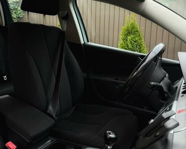 Синий Фольксваген Пассат, объемом двигателя 1.8 л и пробегом 218 тыс. км за 5200 $, фото 10 на Automoto.ua