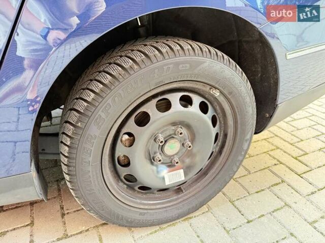 Синий Фольксваген Пассат, объемом двигателя 1.4 л и пробегом 348 тыс. км за 6800 $, фото 17 на Automoto.ua