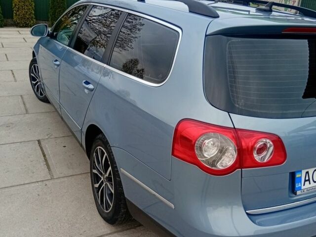 Синий Фольксваген Пассат, объемом двигателя 2 л и пробегом 325 тыс. км за 6200 $, фото 2 на Automoto.ua