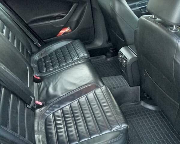 Синий Фольксваген Пассат, объемом двигателя 1.97 л и пробегом 320 тыс. км за 7300 $, фото 29 на Automoto.ua