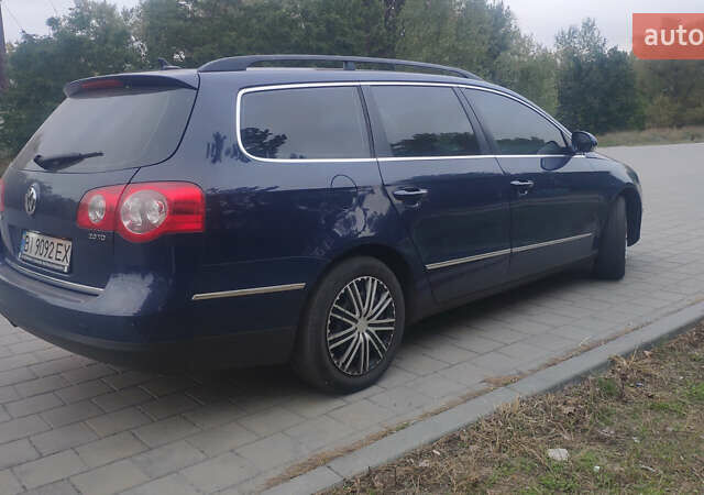 Синий Фольксваген Пассат, объемом двигателя 1.97 л и пробегом 365 тыс. км за 6700 $, фото 8 на Automoto.ua