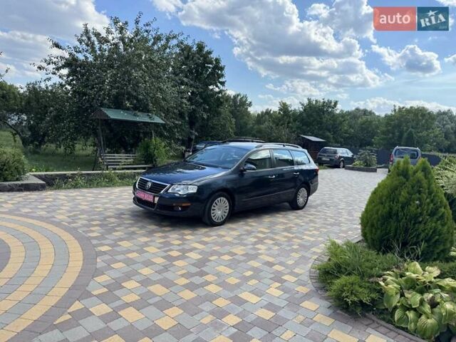 Синий Фольксваген Пассат, объемом двигателя 1.6 л и пробегом 213 тыс. км за 6999 $, фото 10 на Automoto.ua