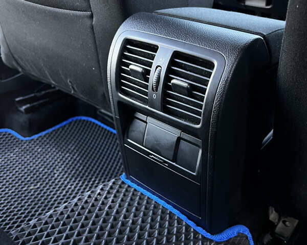 Синій Фольксваген Пассат, об'ємом двигуна 2 л та пробігом 333 тис. км за 6300 $, фото 11 на Automoto.ua