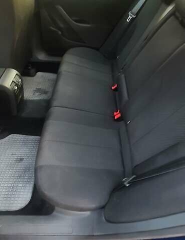 Синий Фольксваген Пассат, объемом двигателя 1.4 л и пробегом 175 тыс. км за 5800 $, фото 9 на Automoto.ua