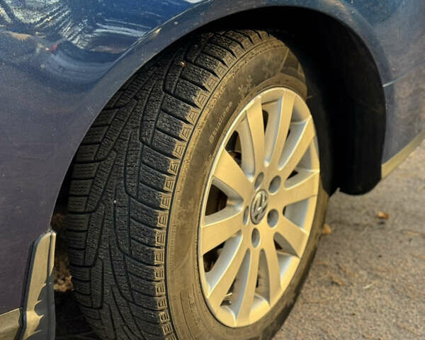 Синій Фольксваген Пассат, об'ємом двигуна 1.8 л та пробігом 220 тис. км за 7100 $, фото 11 на Automoto.ua