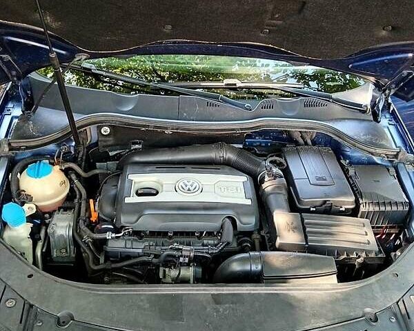 Синий Фольксваген Пассат, объемом двигателя 1.8 л и пробегом 236 тыс. км за 7000 $, фото 10 на Automoto.ua