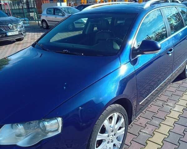 Синий Фольксваген Пассат, объемом двигателя 1.97 л и пробегом 320 тыс. км за 7300 $, фото 4 на Automoto.ua