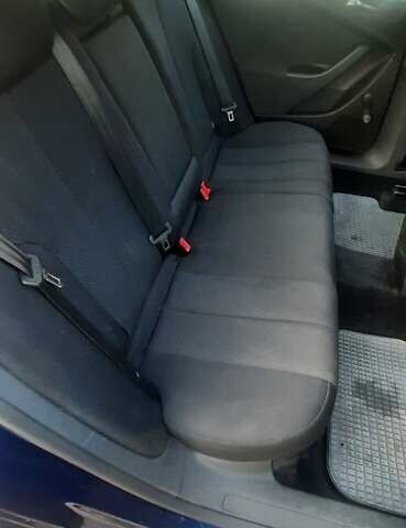 Синий Фольксваген Пассат, объемом двигателя 1.4 л и пробегом 175 тыс. км за 5800 $, фото 14 на Automoto.ua