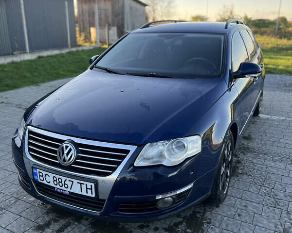 Синій Фольксваген Пассат, об'ємом двигуна 2 л та пробігом 333 тис. км за 6300 $, фото 3 на Automoto.ua