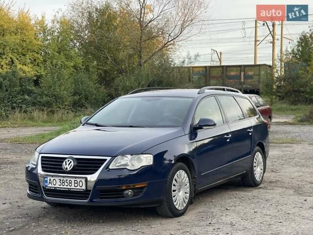 Синий Фольксваген Пассат, объемом двигателя 2 л и пробегом 200 тыс. км за 5450 $, фото 20 на Automoto.ua