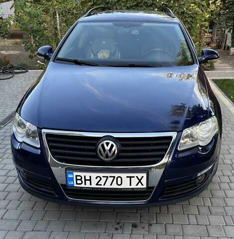 Синий Фольксваген Пассат, объемом двигателя 1.97 л и пробегом 317 тыс. км за 6300 $, фото 3 на Automoto.ua