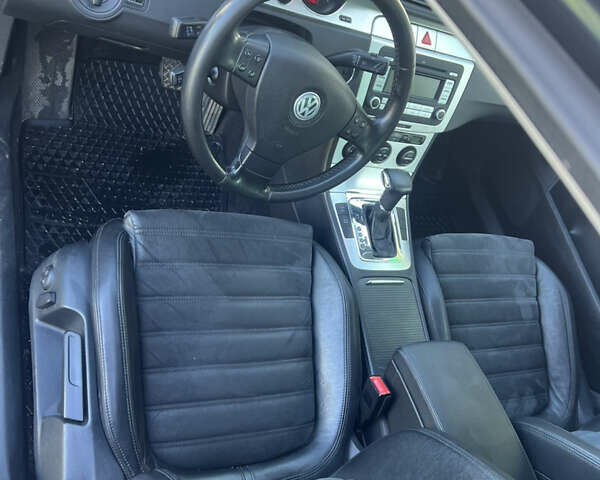 Синий Фольксваген Пассат, объемом двигателя 1.8 л и пробегом 236 тыс. км за 6400 $, фото 24 на Automoto.ua