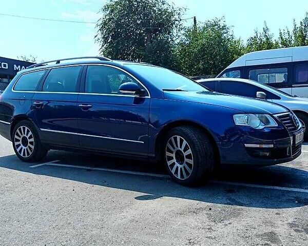 Синий Фольксваген Пассат, объемом двигателя 1.8 л и пробегом 236 тыс. км за 7000 $, фото 2 на Automoto.ua