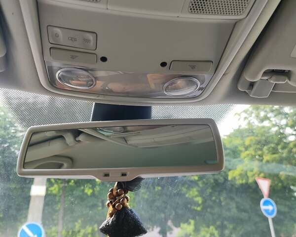 Синий Фольксваген Пассат, объемом двигателя 2 л и пробегом 217 тыс. км за 7100 $, фото 17 на Automoto.ua