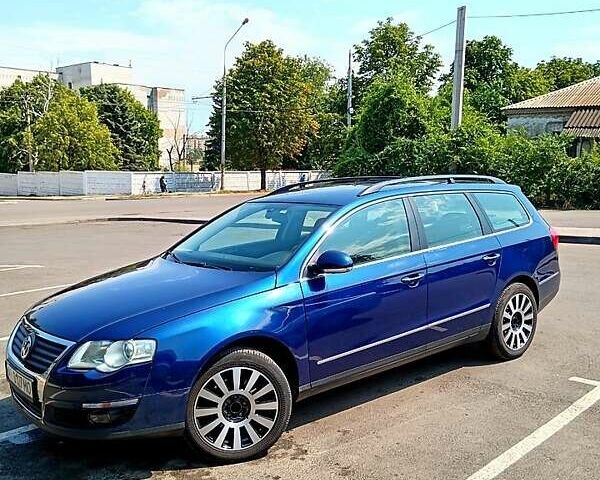Синий Фольксваген Пассат, объемом двигателя 1.8 л и пробегом 236 тыс. км за 7000 $, фото 12 на Automoto.ua
