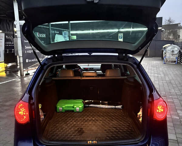 Синій Фольксваген Пассат, об'ємом двигуна 1.97 л та пробігом 306 тис. км за 5000 $, фото 9 на Automoto.ua