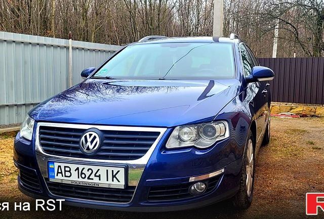 Синий Фольксваген Пассат, объемом двигателя 2 л и пробегом 270 тыс. км за 5500 $, фото 10 на Automoto.ua