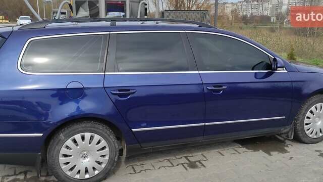 Синий Фольксваген Пассат, объемом двигателя 1.4 л и пробегом 173 тыс. км за 5800 $, фото 28 на Automoto.ua