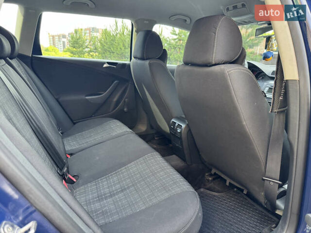 Синій Фольксваген Пассат, об'ємом двигуна 1.9 л та пробігом 249 тис. км за 5400 $, фото 13 на Automoto.ua