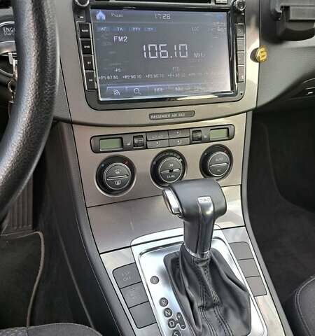 Синий Фольксваген Пассат, объемом двигателя 1.39 л и пробегом 187 тыс. км за 7500 $, фото 18 на Automoto.ua