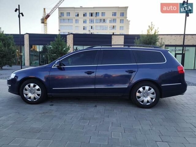 Синий Фольксваген Пассат, объемом двигателя 1.4 л и пробегом 240 тыс. км за 6000 $, фото 7 на Automoto.ua