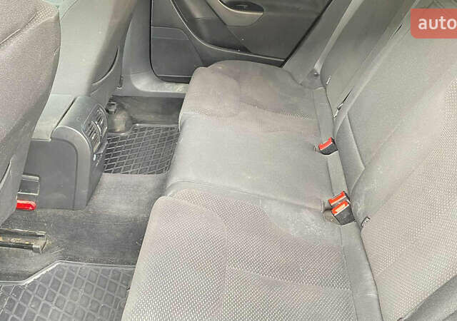 Синий Фольксваген Пассат, объемом двигателя 2 л и пробегом 350 тыс. км за 7100 $, фото 12 на Automoto.ua