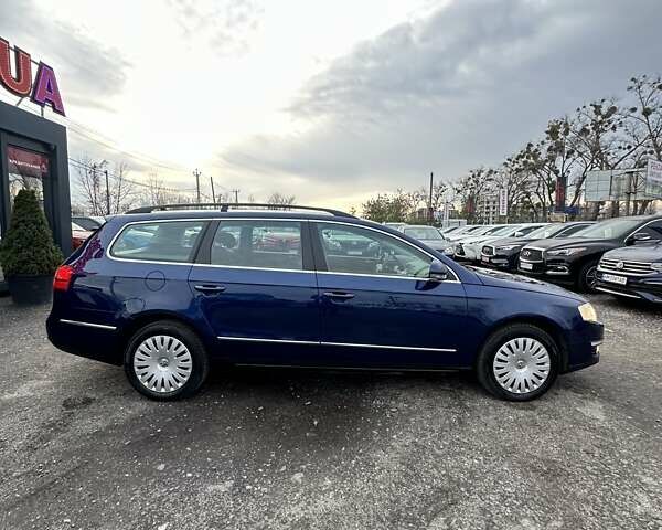 Синий Фольксваген Пассат, объемом двигателя 1.4 л и пробегом 248 тыс. км за 6950 $, фото 4 на Automoto.ua