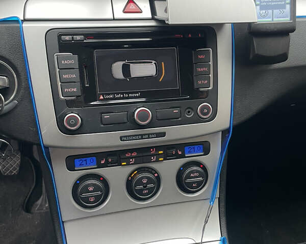 Синій Фольксваген Пассат, об'ємом двигуна 1.4 л та пробігом 224 тис. км за 6550 $, фото 8 на Automoto.ua