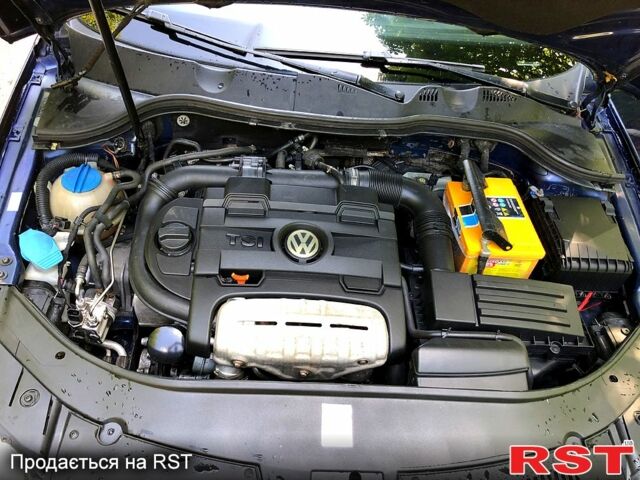 Синий Фольксваген Пассат, объемом двигателя 1.4 л и пробегом 293 тыс. км за 5300 $, фото 11 на Automoto.ua