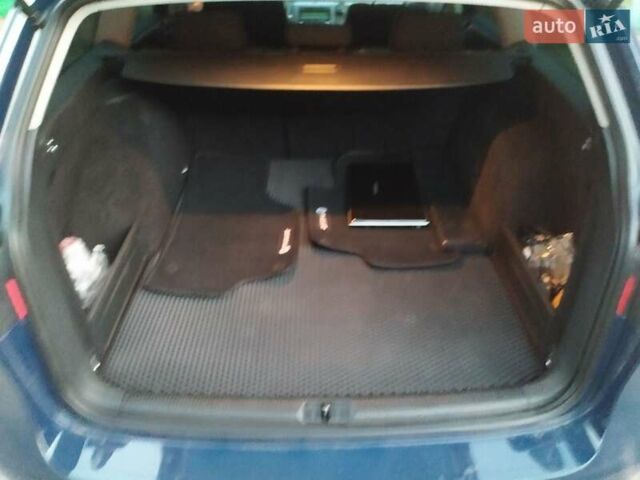 Синий Фольксваген Пассат, объемом двигателя 1.4 л и пробегом 263 тыс. км за 5600 $, фото 12 на Automoto.ua