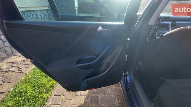 Синий Фольксваген Пассат, объемом двигателя 1.97 л и пробегом 250 тыс. км за 6900 $, фото 3 на Automoto.ua