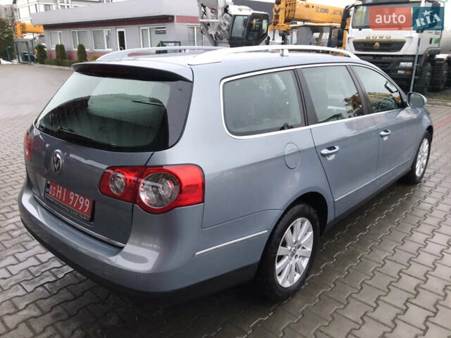 Синій Фольксваген Пассат, об'ємом двигуна 1.8 л та пробігом 167 тис. км за 7500 $, фото 6 на Automoto.ua