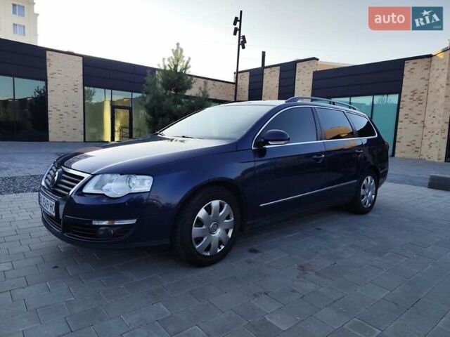 Синий Фольксваген Пассат, объемом двигателя 1.4 л и пробегом 240 тыс. км за 6000 $, фото 18 на Automoto.ua