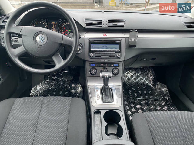 Синий Фольксваген Пассат, объемом двигателя 1.4 л и пробегом 141 тыс. км за 7150 $, фото 23 на Automoto.ua