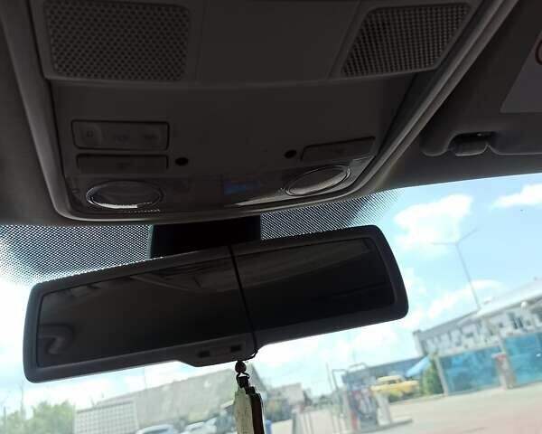 Синий Фольксваген Пассат, объемом двигателя 2 л и пробегом 339 тыс. км за 6600 $, фото 14 на Automoto.ua