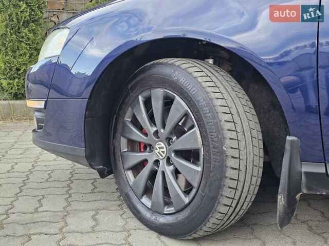 Синій Фольксваген Пассат, об'ємом двигуна 1.97 л та пробігом 320 тис. км за 6999 $, фото 48 на Automoto.ua