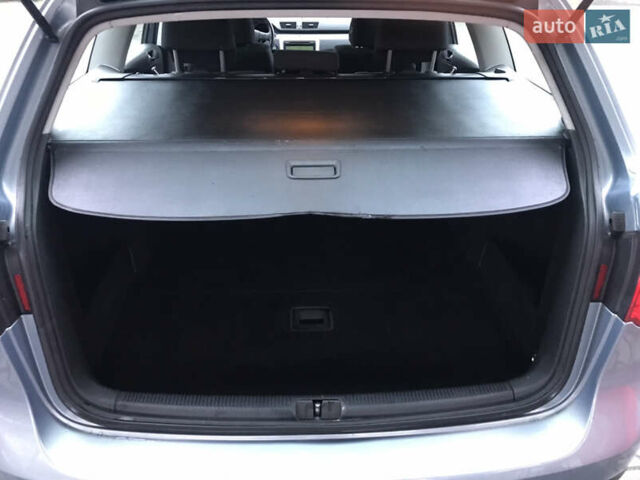 Синій Фольксваген Пассат, об'ємом двигуна 1.8 л та пробігом 167 тис. км за 7500 $, фото 17 на Automoto.ua