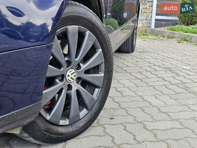 Синій Фольксваген Пассат, об'ємом двигуна 1.97 л та пробігом 320 тис. км за 6999 $, фото 36 на Automoto.ua