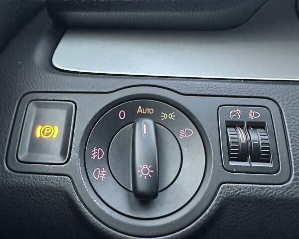 Синий Фольксваген Пассат, объемом двигателя 1.4 л и пробегом 248 тыс. км за 6950 $, фото 27 на Automoto.ua