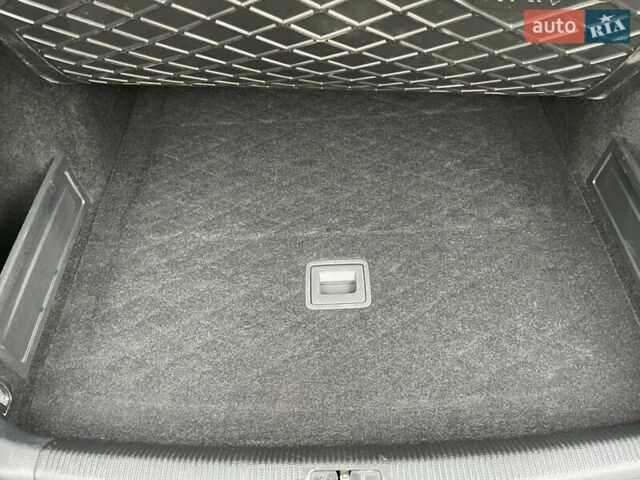 Синій Фольксваген Пассат, об'ємом двигуна 1.4 л та пробігом 248 тис. км за 6350 $, фото 38 на Automoto.ua