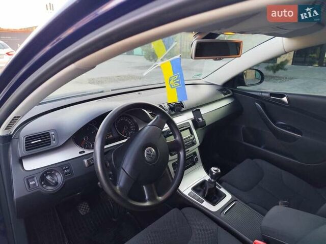 Синий Фольксваген Пассат, объемом двигателя 1.4 л и пробегом 240 тыс. км за 6000 $, фото 23 на Automoto.ua