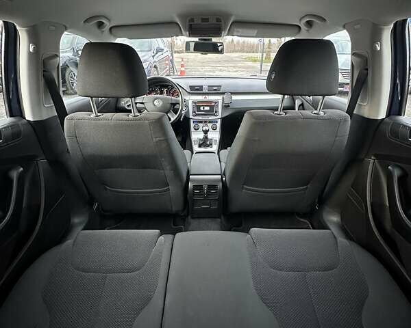 Синий Фольксваген Пассат, объемом двигателя 1.4 л и пробегом 248 тыс. км за 6950 $, фото 13 на Automoto.ua