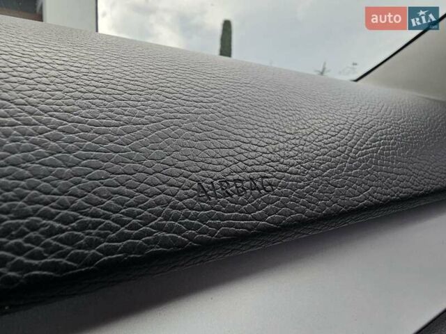 Синій Фольксваген Пассат, об'ємом двигуна 1.97 л та пробігом 320 тис. км за 6999 $, фото 103 на Automoto.ua