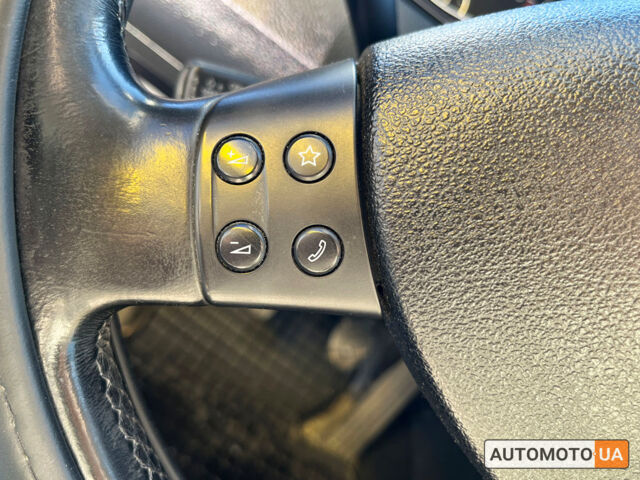 Синий Фольксваген Пассат, объемом двигателя 2 л и пробегом 305 тыс. км за 7300 $, фото 14 на Automoto.ua