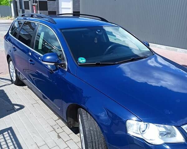 Синий Фольксваген Пассат, объемом двигателя 2 л и пробегом 339 тыс. км за 6600 $, фото 17 на Automoto.ua