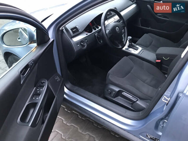 Синій Фольксваген Пассат, об'ємом двигуна 1.8 л та пробігом 167 тис. км за 7500 $, фото 12 на Automoto.ua