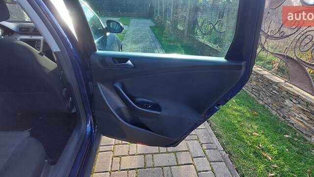 Синий Фольксваген Пассат, объемом двигателя 1.97 л и пробегом 250 тыс. км за 6900 $, фото 9 на Automoto.ua